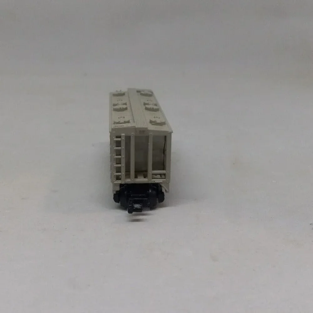 Readers Digest-High Speed Southern Pacific Hopper Car-N Scale-Rio Grande-1995